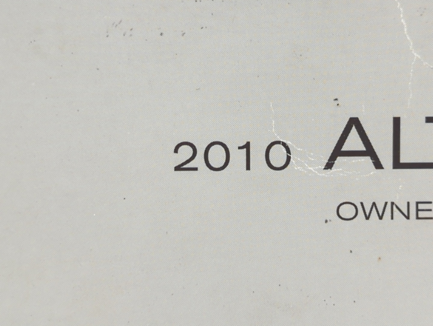 2010 Nissan Altima Owners Manual Book Guide OEM Used Auto Parts - Oemusedautoparts1.com