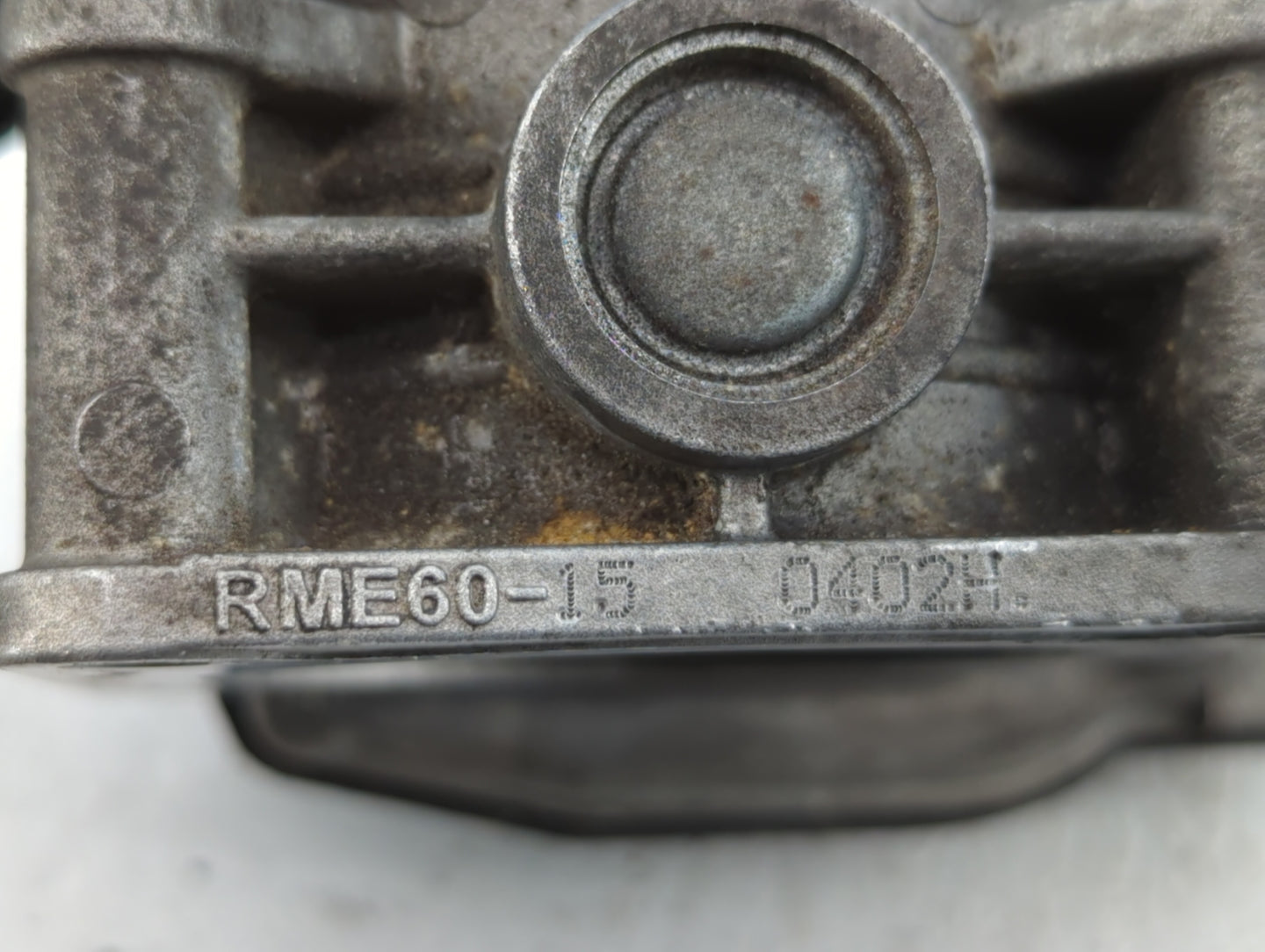 2007-2013 Nissan Altima Throttle Body P/N:RME60-16 RME60-15 Fits Fits 2007 2008 2009 2010 2011 2012 2013 OEM Used Auto Parts