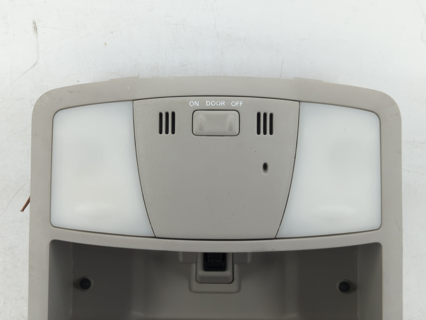 2010 Nissan Altima Overhead Roof Console Grey - Oemusedautoparts1.com