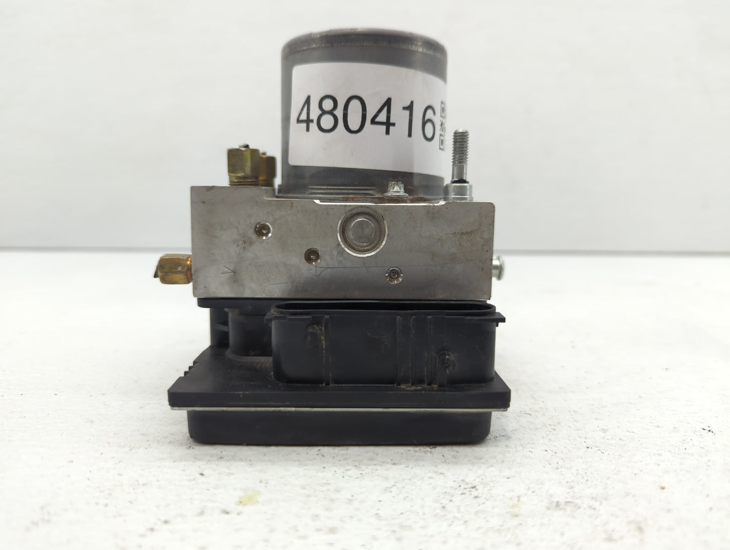 2010 Nissan Altima ABS Pump Control Module Replacement P/N:47660 ZX00A Fits OEM Used Auto Parts - Oemusedautoparts1.com