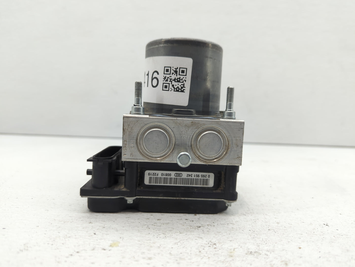 2010 Nissan Altima ABS Pump Control Module Replacement P/N:47660 ZX00A Fits OEM Used Auto Parts - Oemusedautoparts1.com