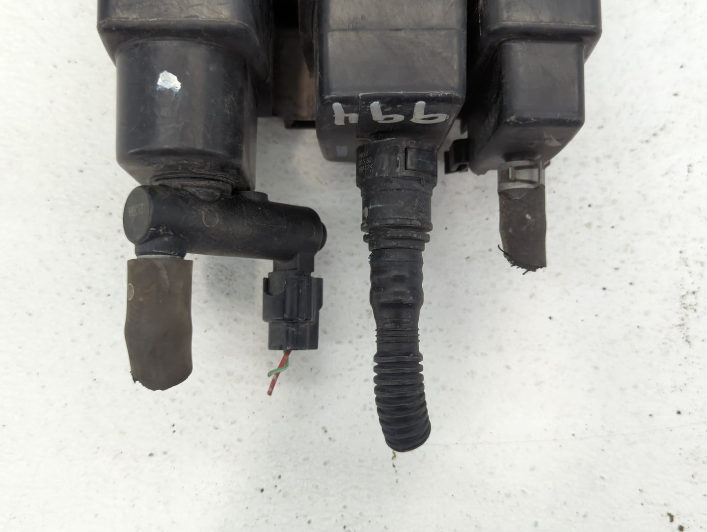 2010 Nissan Altima Fuel Vapor Charcoal Canister - Oemusedautoparts1.com