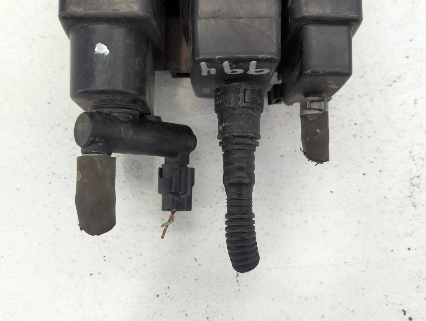 2010 Nissan Altima Fuel Vapor Charcoal Canister - Oemusedautoparts1.com
