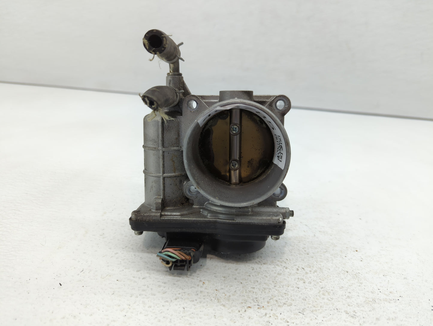 2007-2013 Nissan Altima Throttle Body P/N:526-01 Fits Fits 2007 2008 2009 2010 2011 2012 2013 OEM Used Auto Parts - Oemuseda