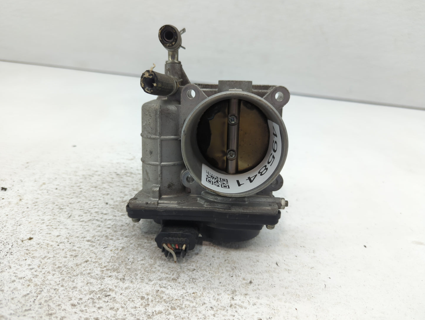 2007-2013 Nissan Altima Throttle Body P/N:526-01 Fits Fits 2007 2008 2009 2010 2011 2012 2013 OEM Used Auto Parts - Oemuseda