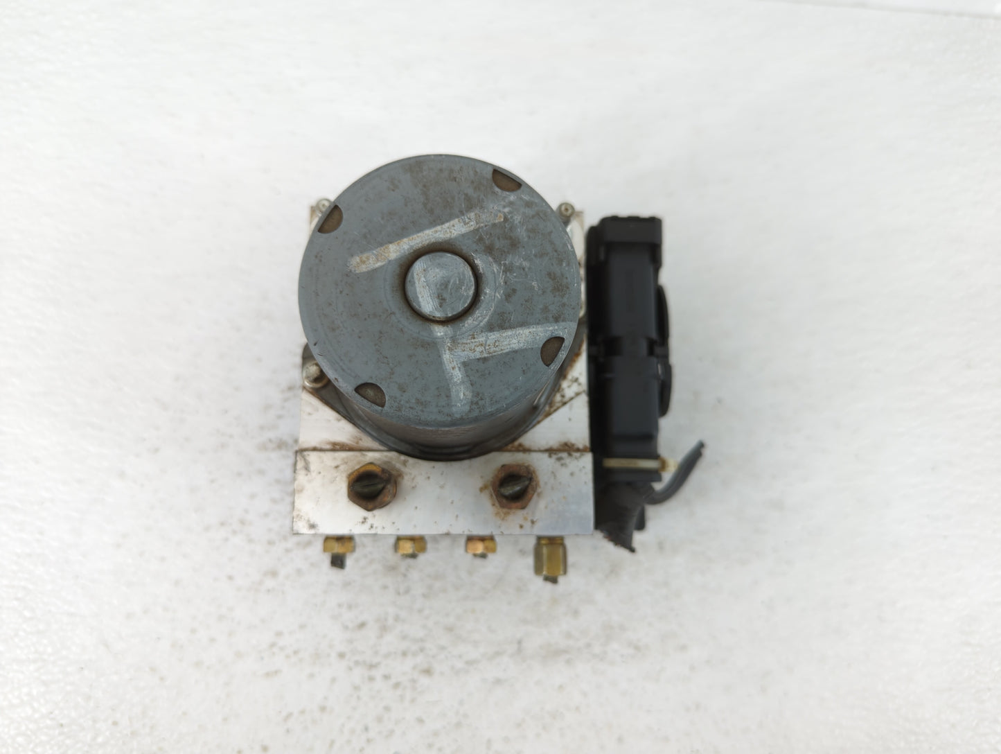 2010 Nissan Altima ABS Pump Control Module Replacement P/N:47660 ZX10A 47660 ZX00A Fits OEM Used Auto Parts - Oemusedautopar