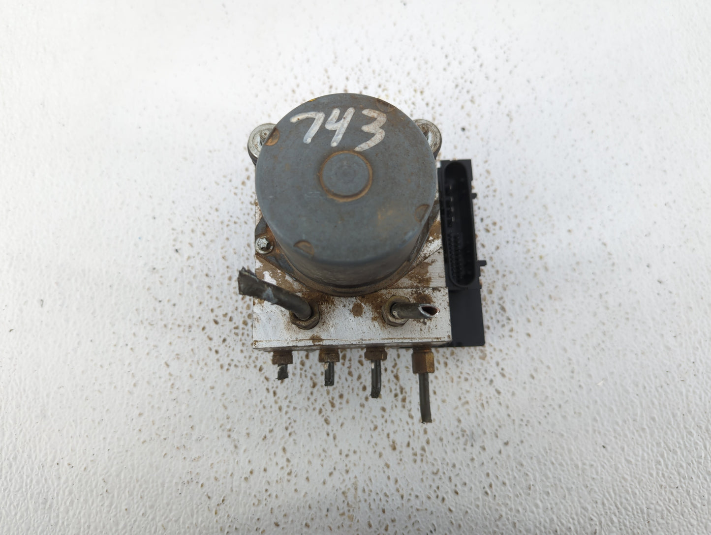 2010 Nissan Altima ABS Pump Control Module Replacement P/N:47660 ZX00A Fits OEM Used Auto Parts - Oemusedautoparts1.com