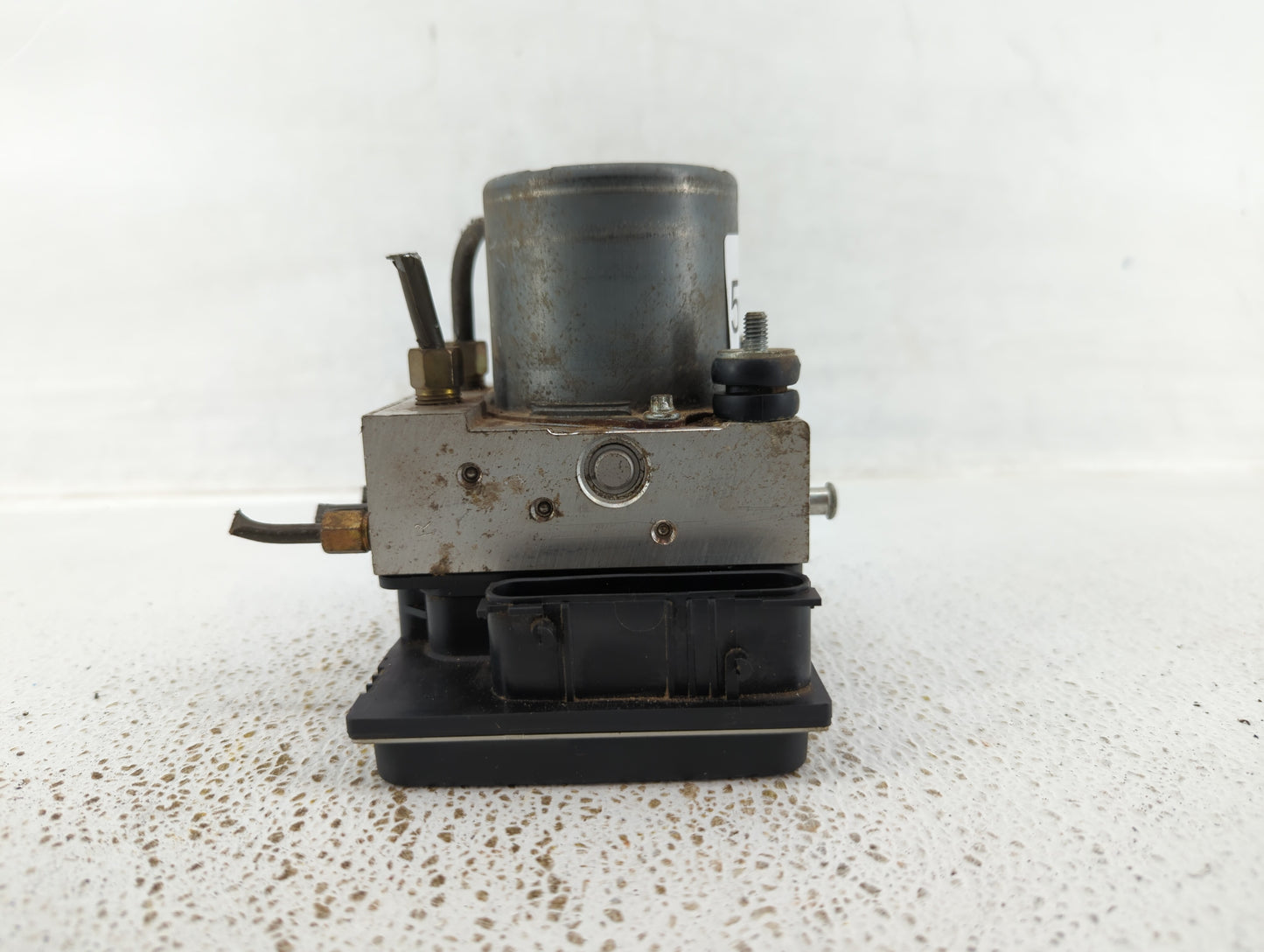 2010 Nissan Altima ABS Pump Control Module Replacement P/N:47660 ZX00A Fits OEM Used Auto Parts - Oemusedautoparts1.com