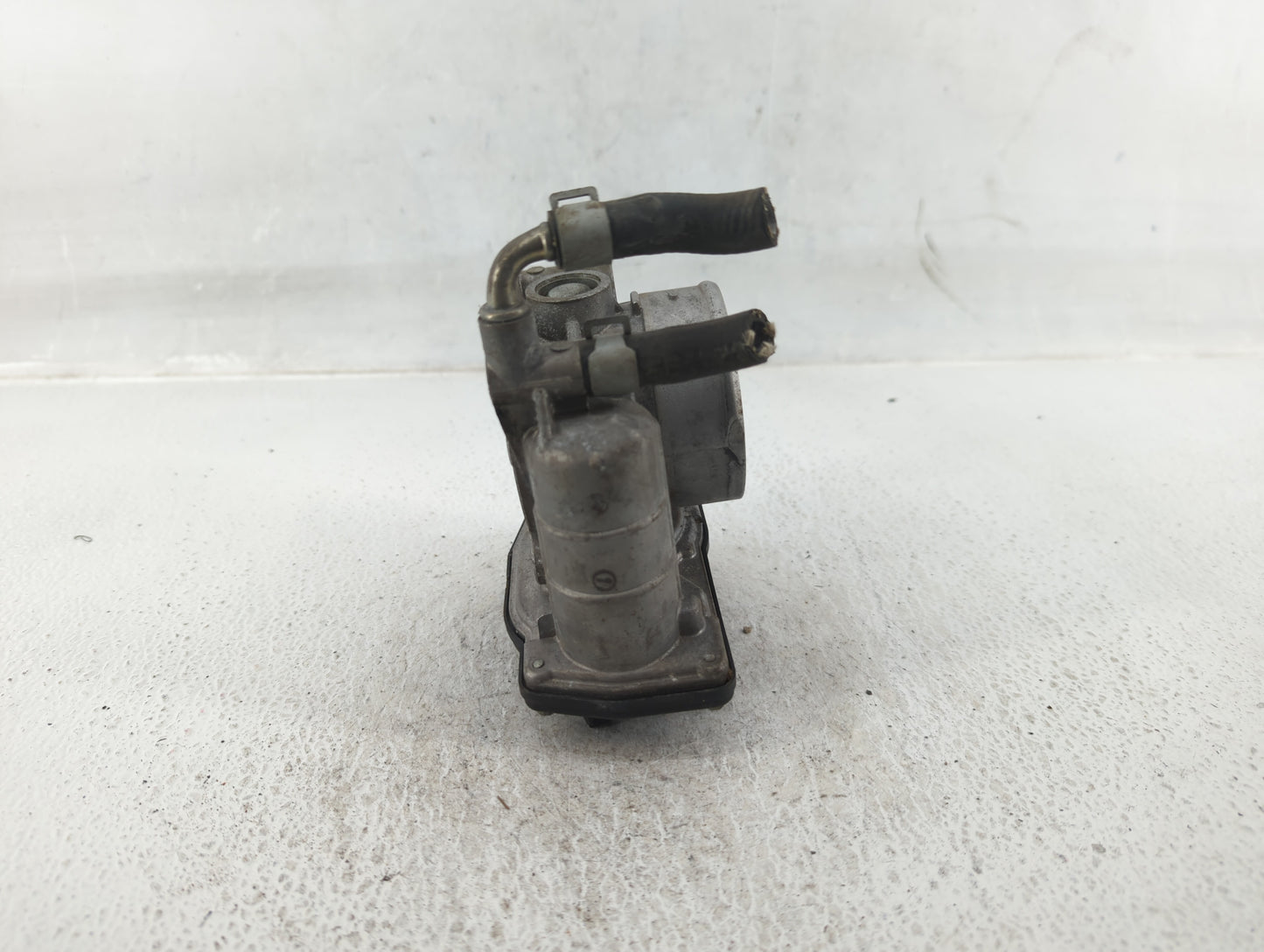 2007-2013 Nissan Altima Throttle Body P/N:RME60-15 Fits Fits 2007 2008 2009 2010 2011 2012 2013 OEM Used Auto Parts - Oemuse