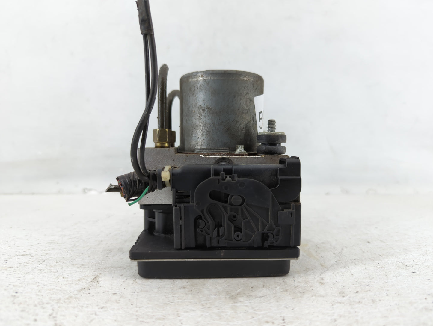 2010 Nissan Altima ABS Pump Control Module Replacement P/N:47660 ZX00A Fits OEM Used Auto Parts - Oemusedautoparts1.com