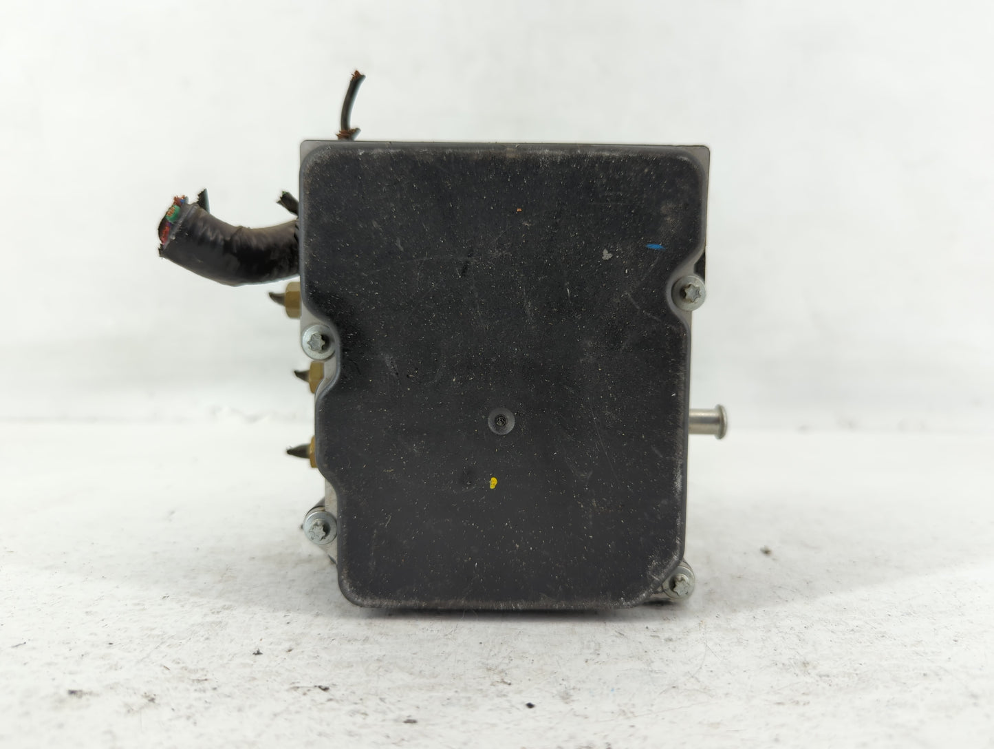 2010 Nissan Altima ABS Pump Control Module Replacement P/N:47660 ZX00A Fits OEM Used Auto Parts - Oemusedautoparts1.com