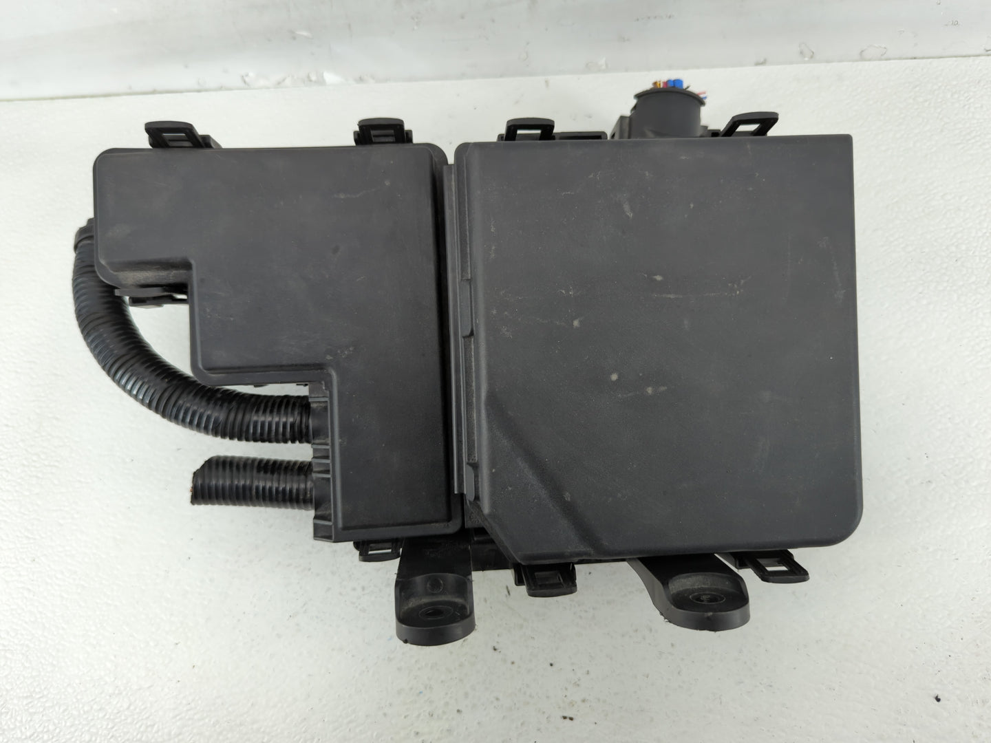 2008-2010 Nissan Altima Fusebox Fuse Box Panel Relay Module P/N:7154-5763-30 7254-5763-30 Fits Fits 2008 2009 2010 OEM Used 