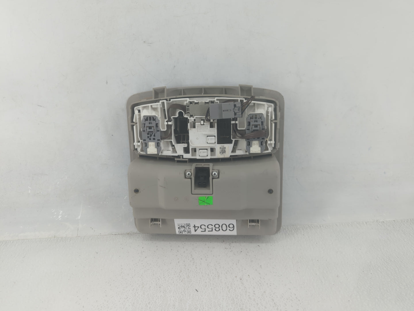 2010-2012 Nissan Altima Overhead Roof Console 608554 - Oemusedautoparts1.com