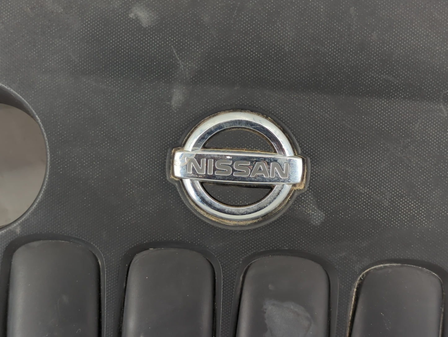 2010 Nissan Altima Engine Cover - Oemusedautoparts1.com