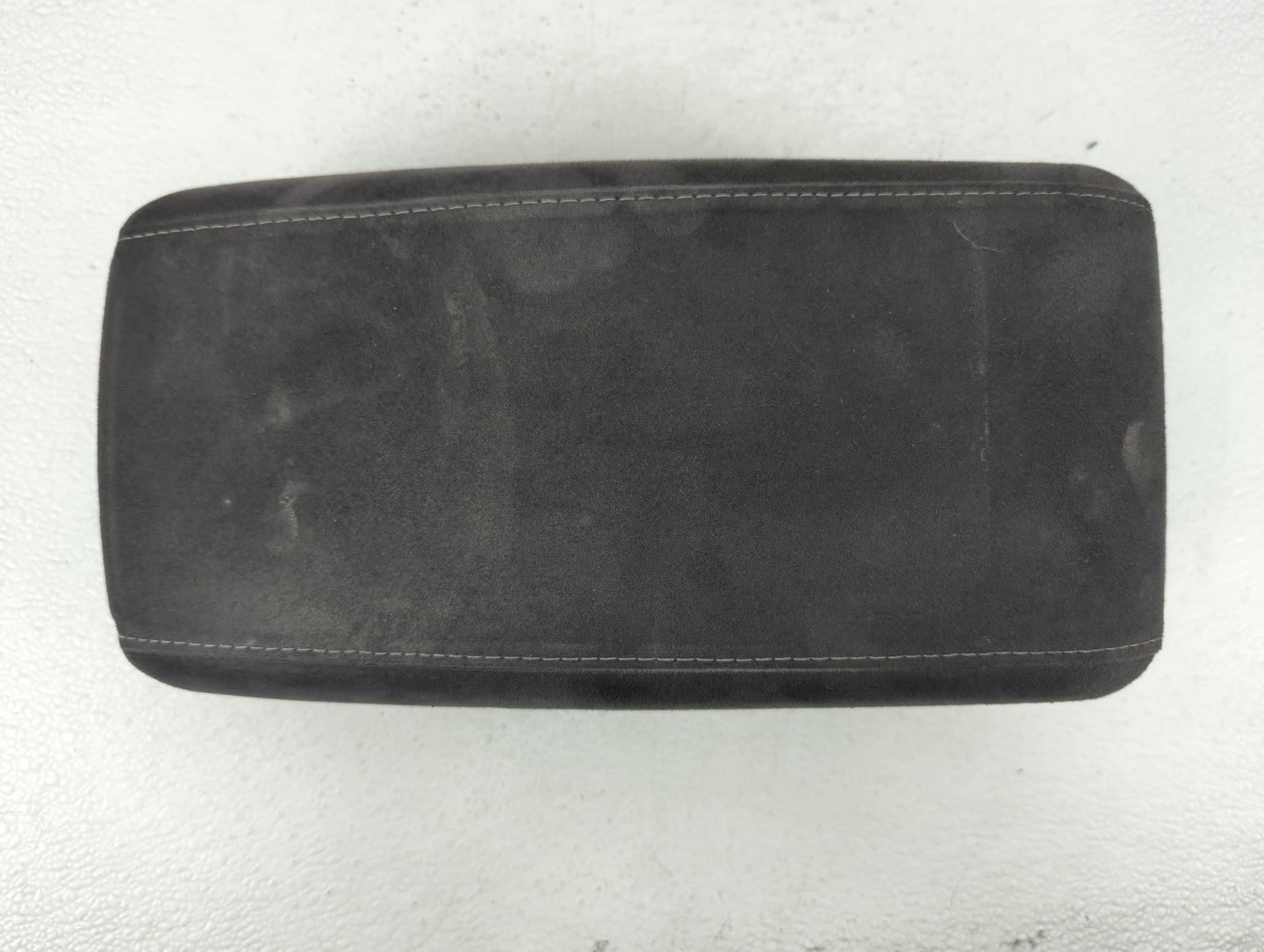 2010 Nissan Altima Center Console Armrest Cover Lid Black - Oemusedautoparts1.com