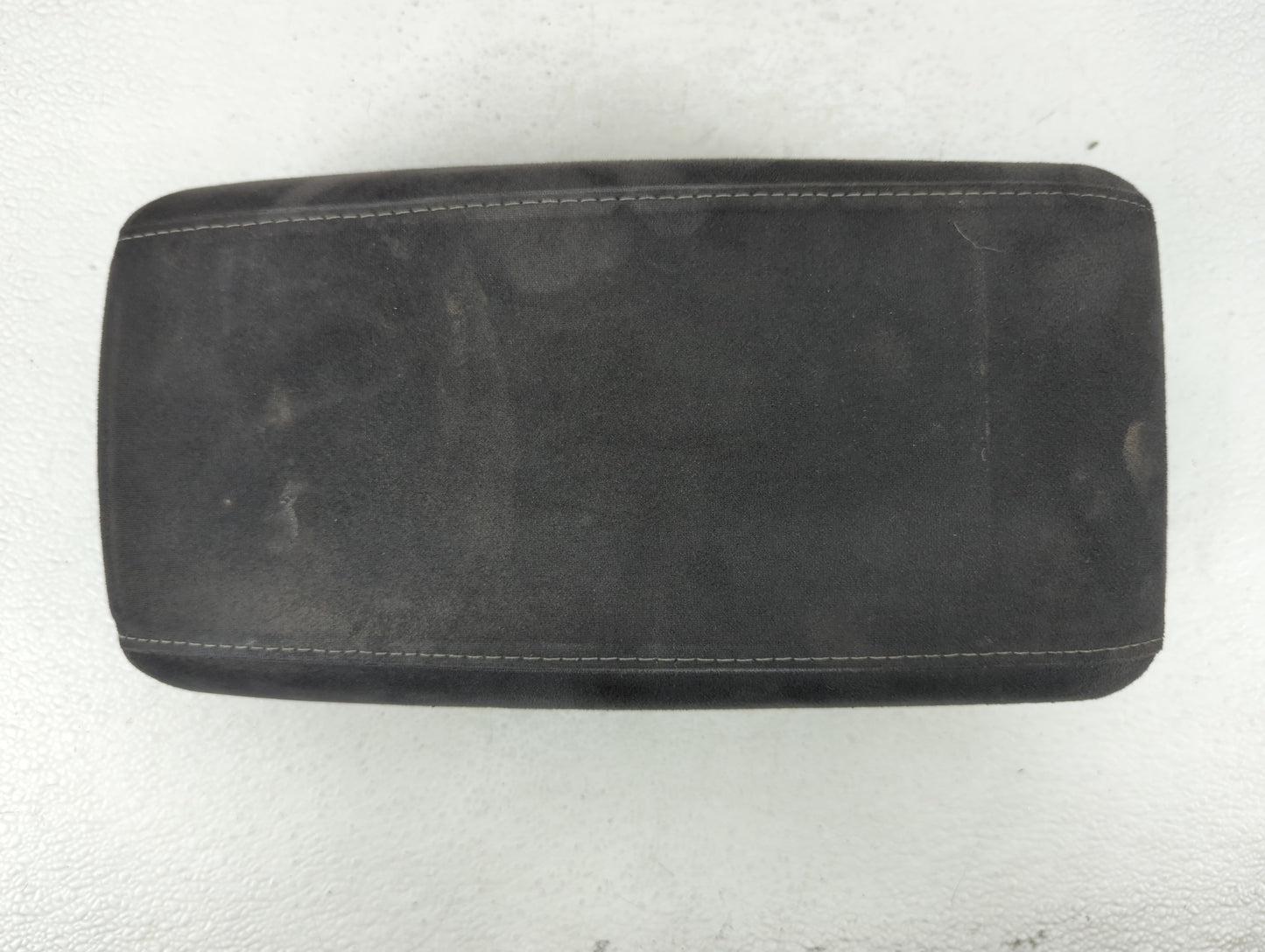 2010 Nissan Altima Center Console Armrest Cover Lid Black - Oemusedautoparts1.com