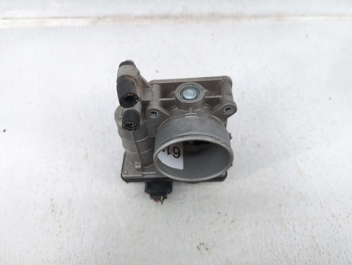 2007-2013 Nissan Altima Throttle Body P/N:0524H RME60-15 Fits Fits 2007 2008 2009 2010 2011 2012 2013 OEM Used Auto Parts - 