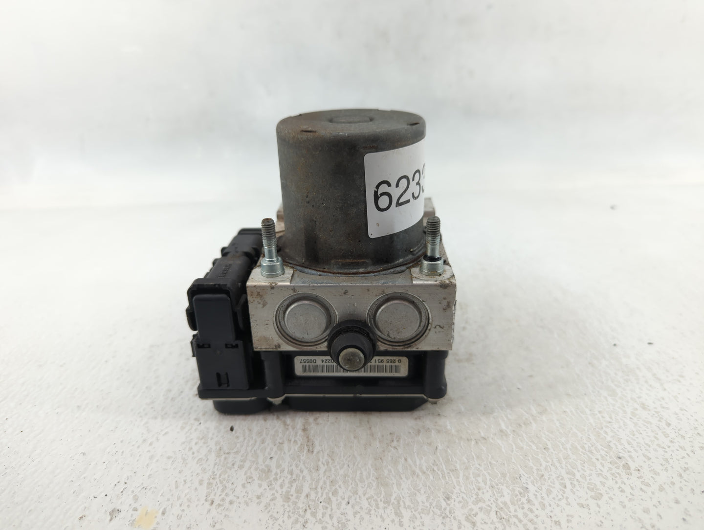 2010 Nissan Altima ABS Pump Control Module Replacement P/N:47660 ZX00A Fits OEM Used Auto Parts - Oemusedautoparts1.com