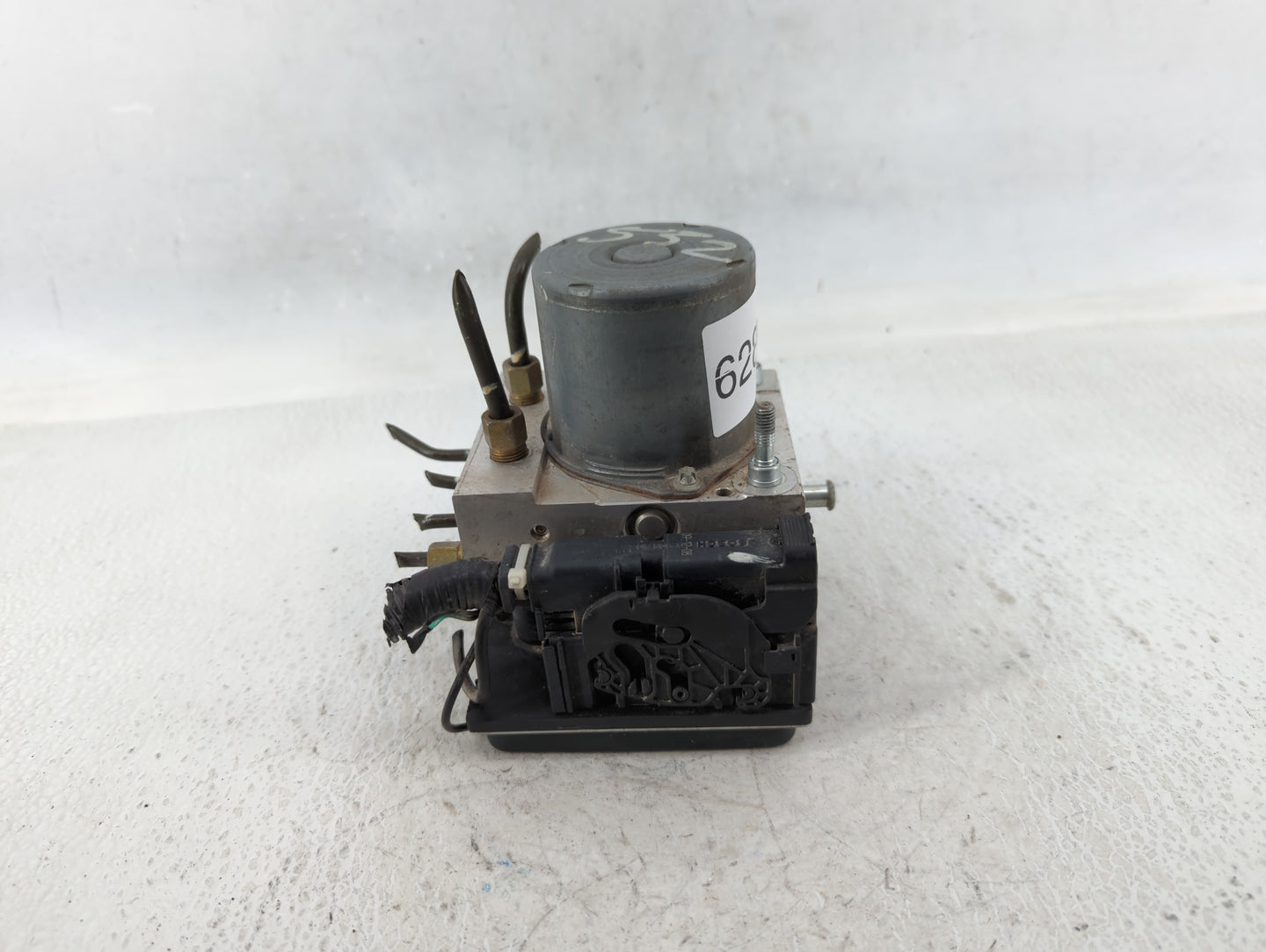 2010 Nissan Altima ABS Pump Control Module Replacement P/N:47660 ZX00A Fits OEM Used Auto Parts - Oemusedautoparts1.com