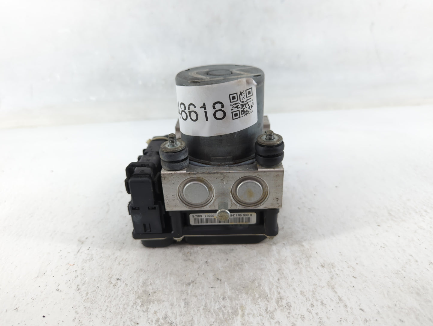 2010 Nissan Altima ABS Pump Control Module Replacement P/N:47860 ZX10A 0 265 230 665 00 Fits OEM Used Auto Parts - Oemusedau