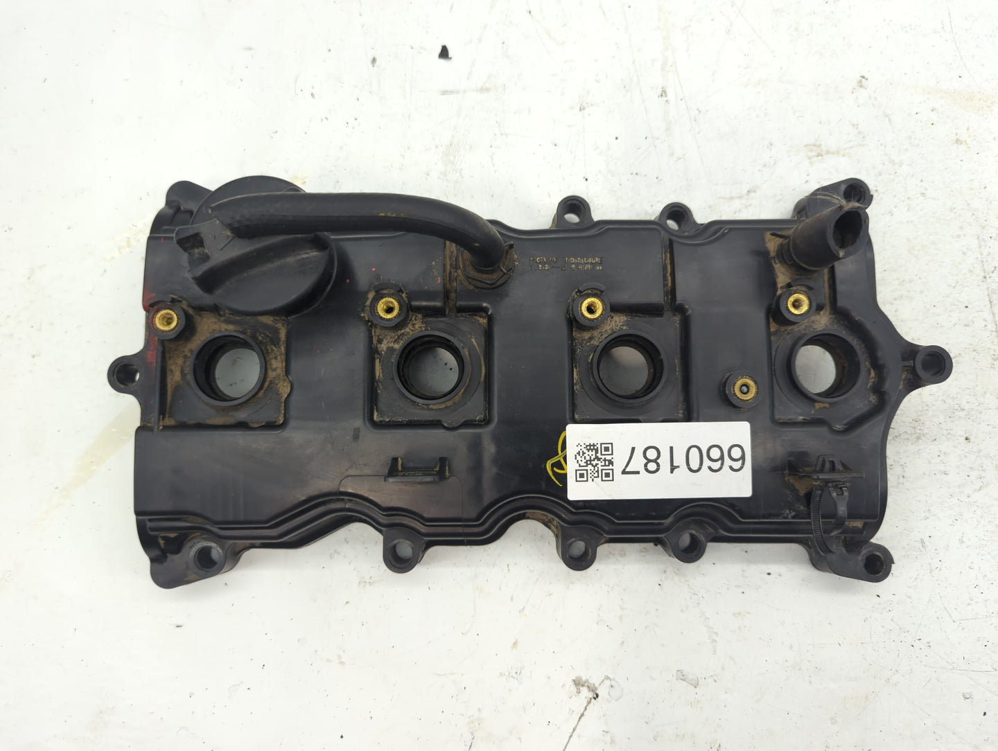 2010 Nissan Altima valve cover - Oemusedautoparts1.com