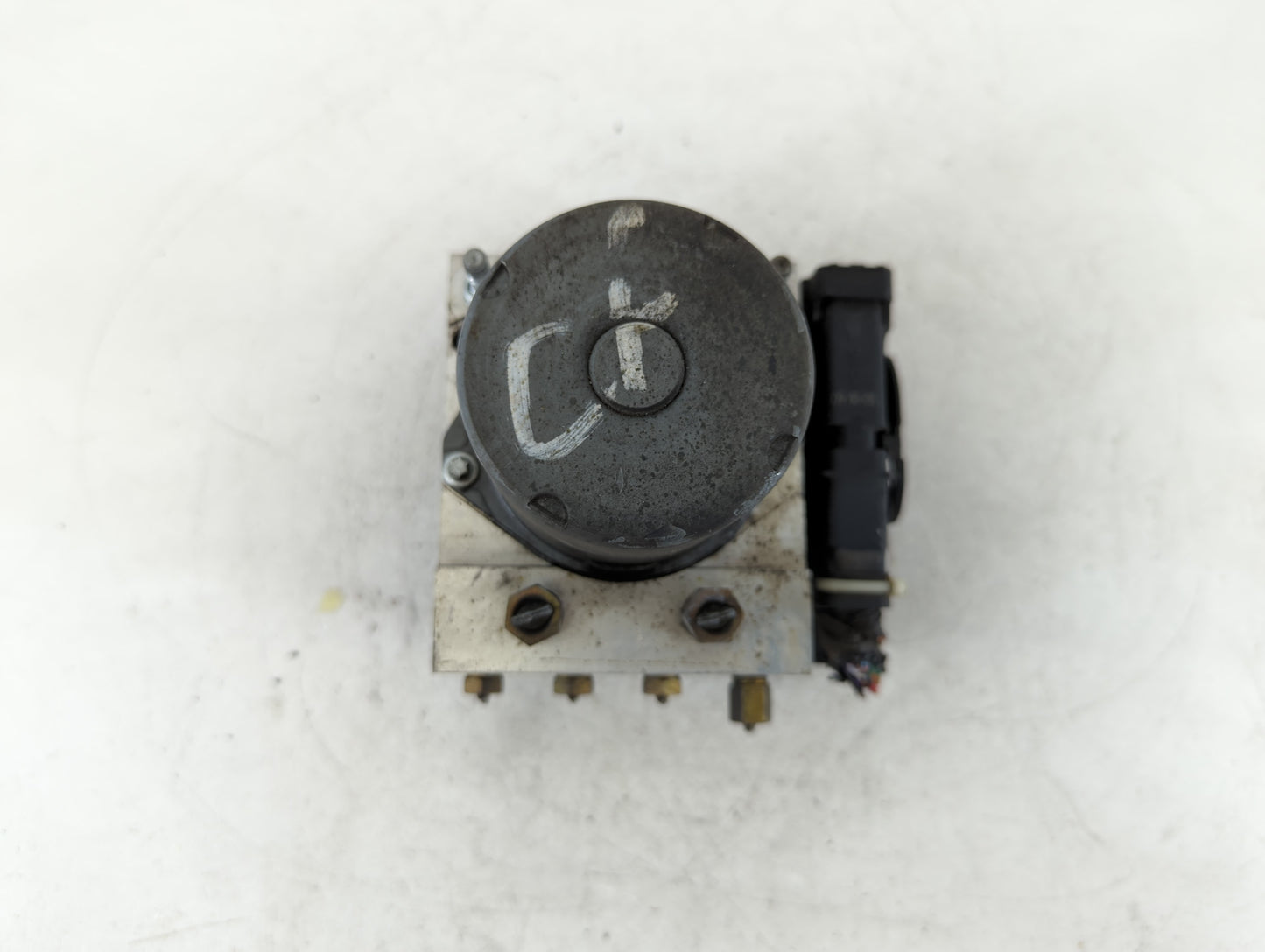 2010 Nissan Altima ABS Pump Control Module Replacement P/N:47660 ZX10A 0 265 230 665 00 Fits OEM Used Auto Parts - Oemusedau