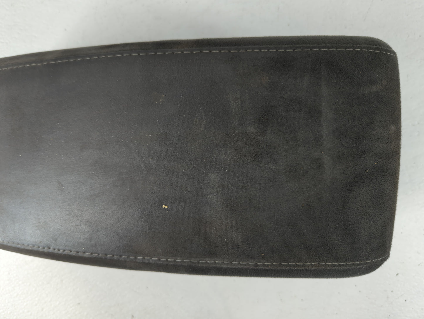 2010 Nissan Altima Center Console Armrest Cover Lid Black - Oemusedautoparts1.com