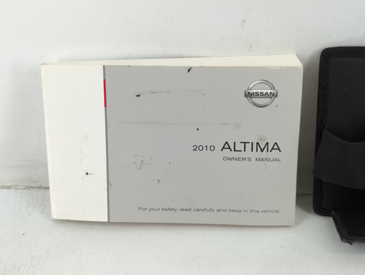 2010 Nissan Altima Owners Manual Book Guide P/N:OM0E-OL32U1 OEM Used Auto Parts - Oemusedautoparts1.com