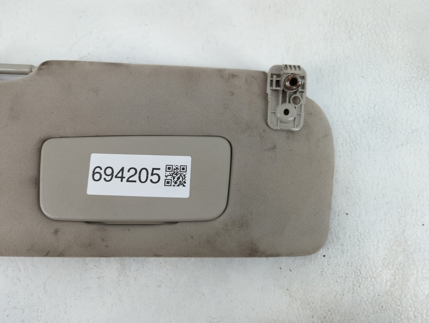 2010-2012 Nissan Altima Sun Visor Shade Replacement Passenger Right Mirror Fits Fits 2010 2011 2012 OEM Used Auto Parts - Oe