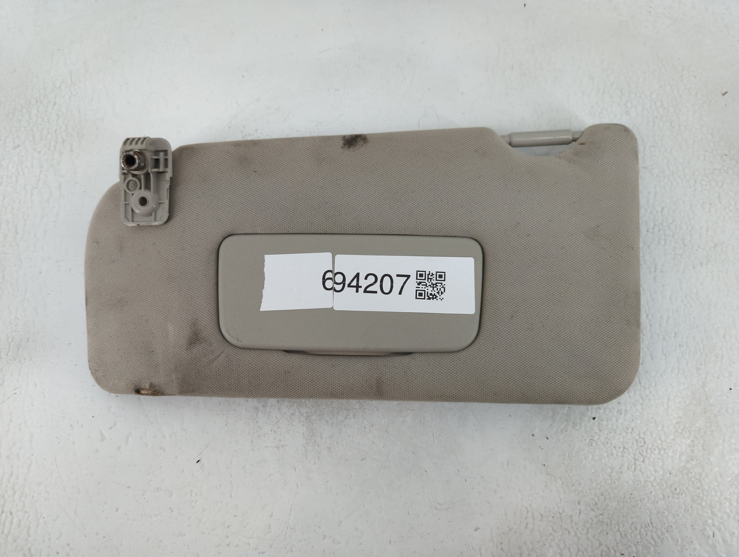 2010-2012 Nissan Altima Sun Visor Shade Replacement Driver Left Mirror Fits Fits 2010 2011 2012 OEM Used Auto Parts - Oemuse