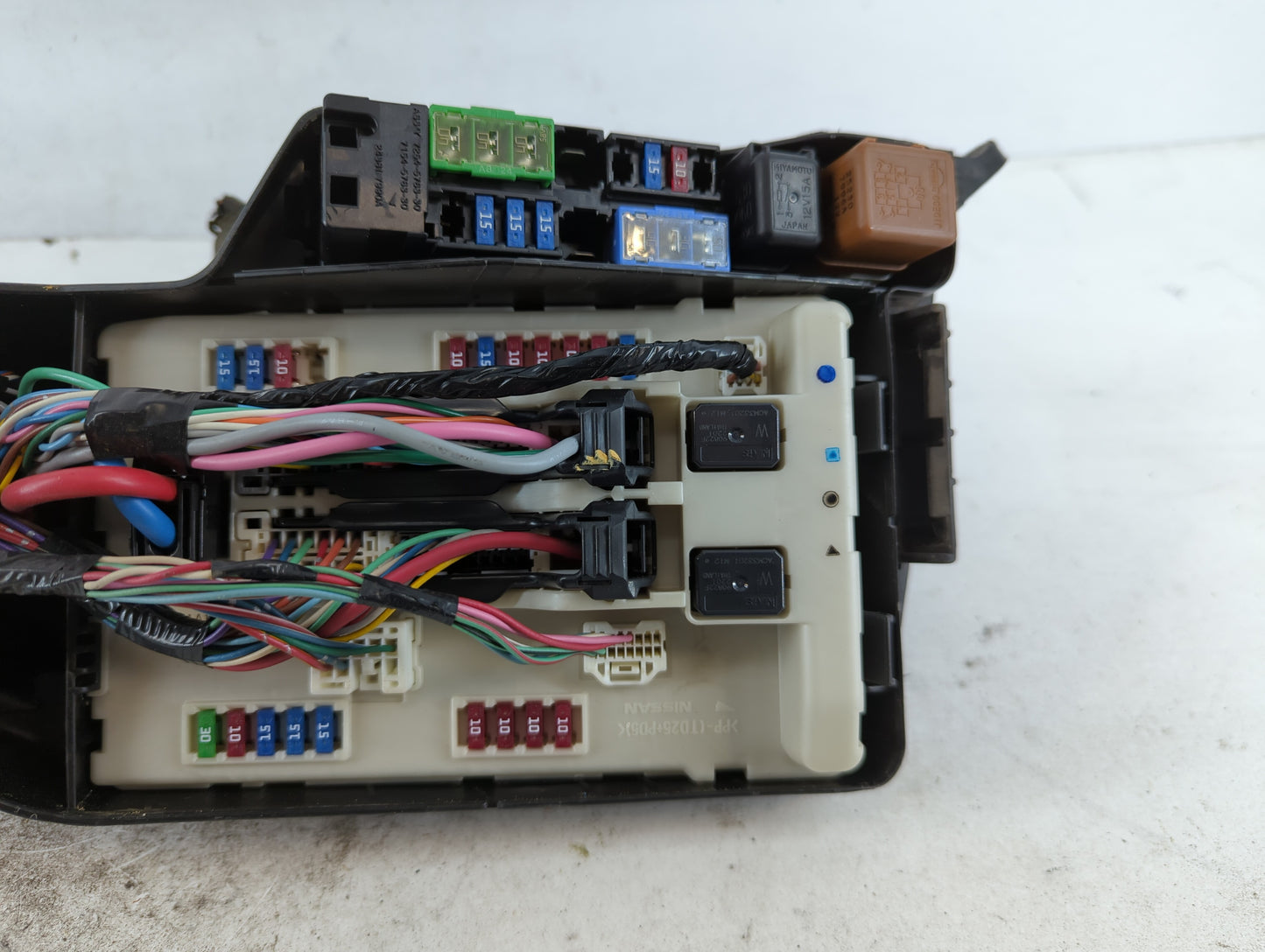 2008-2010 Nissan Altima Fusebox Fuse Box Panel Relay Module P/N:284B71 71AA1A 0750 9I17 Fits Fits 2008 2009 2010 OEM Used Au