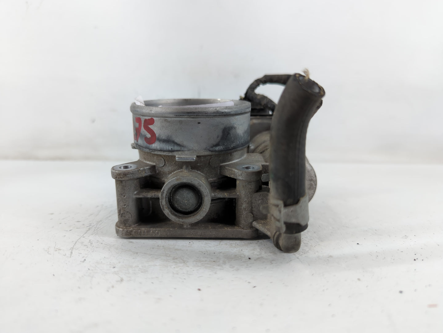 2007-2014 Nissan Altima Throttle Body P/N:G 9X27 3 526-01 Fits Fits 2007 2008 2009 2010 2011 2012 2013 2014 OEM Used Auto Pa