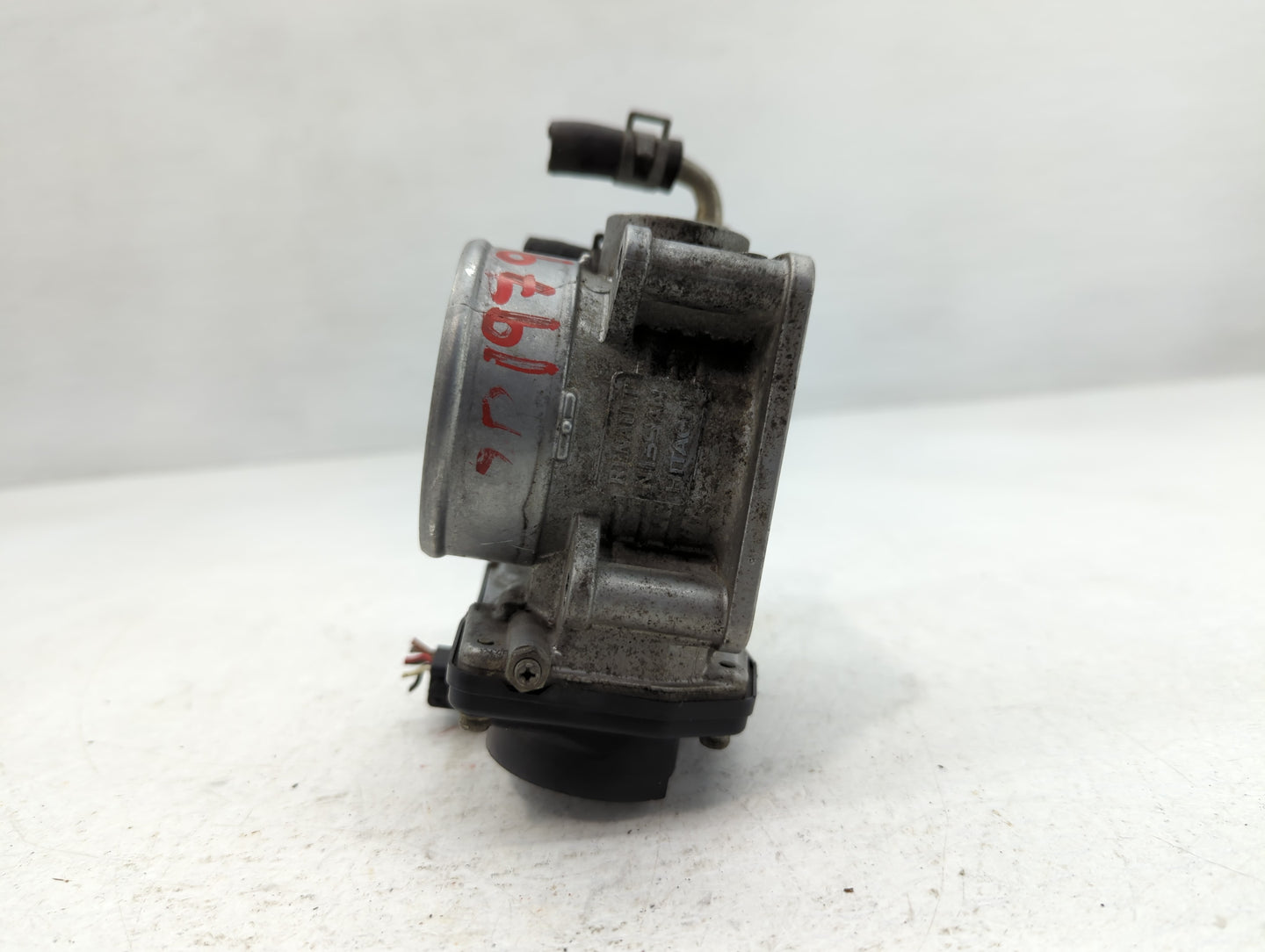 2007-2013 Nissan Altima Throttle Body P/N:G 8X06 1 526-01 Fits Fits 2007 2008 2009 2010 2011 2012 2013 OEM Used Auto Parts -