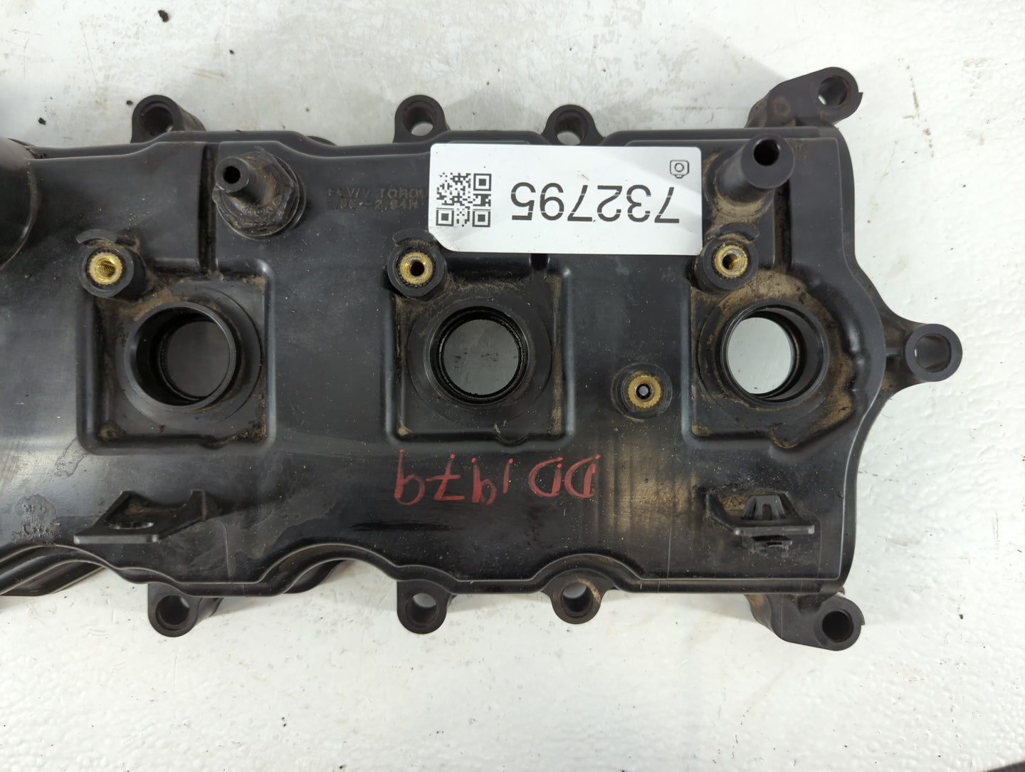 2010 Nissan Altima Driver Left Cylinder Head Valve Cover Fits OEM Used Auto Parts - Oemusedautoparts1.com