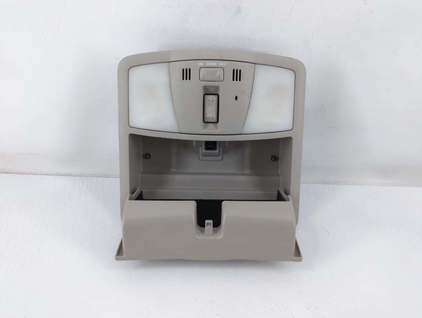 2010 Nissan Altima Overhead Roof Console - Oemusedautoparts1.com