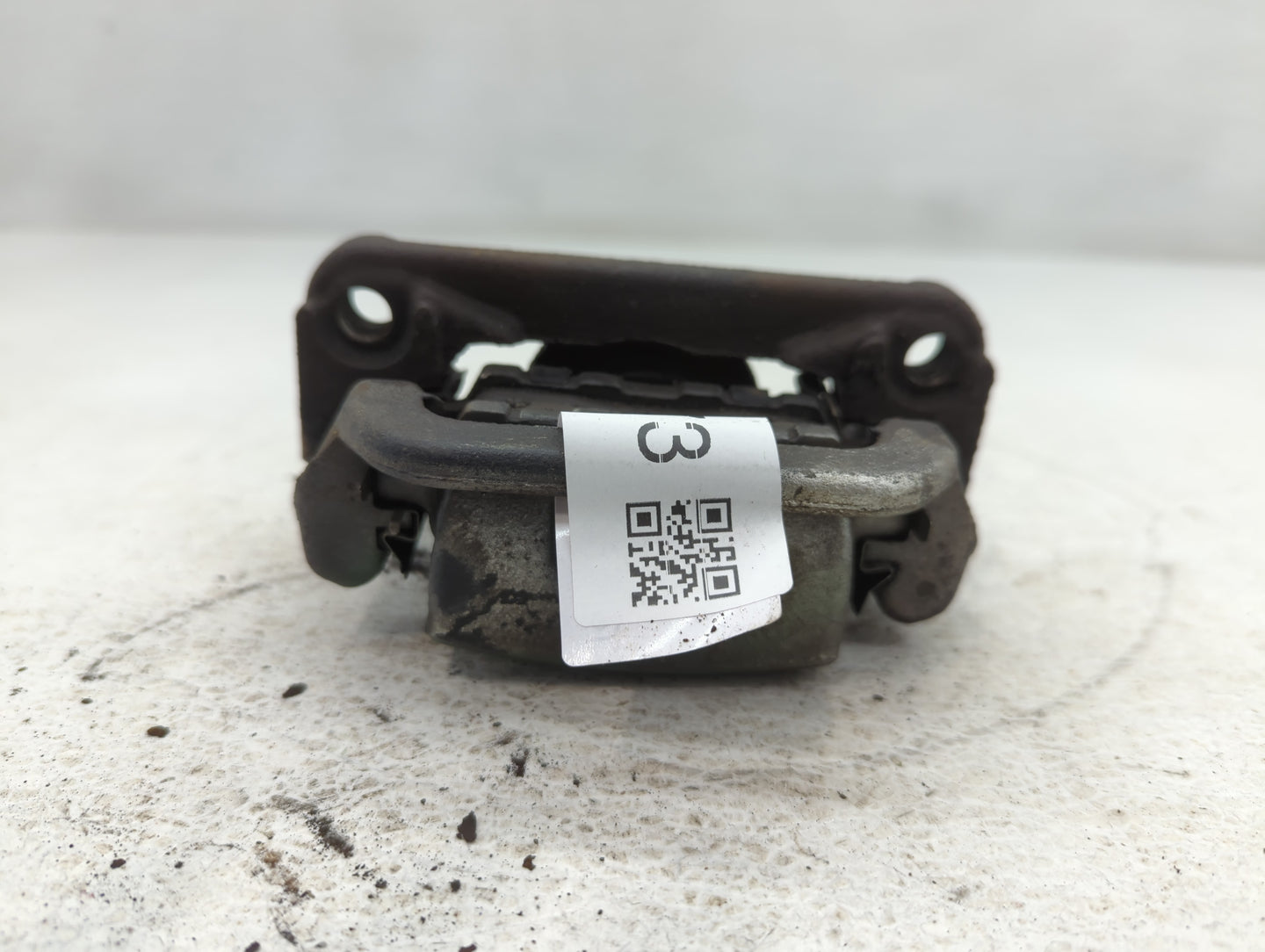 2007-2018 Nissan Altima Front Driver Left Brake Caliper - Oemusedautoparts1.com