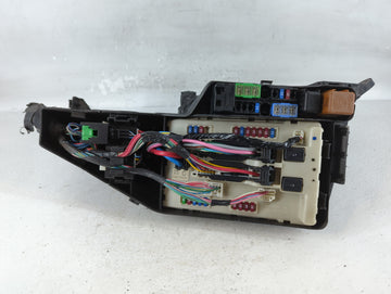 2008-2010 Nissan Altima Fusebox Fuse Box Panel Relay Module P/N:284B71AA1A Fits Fits 2008 2009 2010 OEM Used Auto Parts