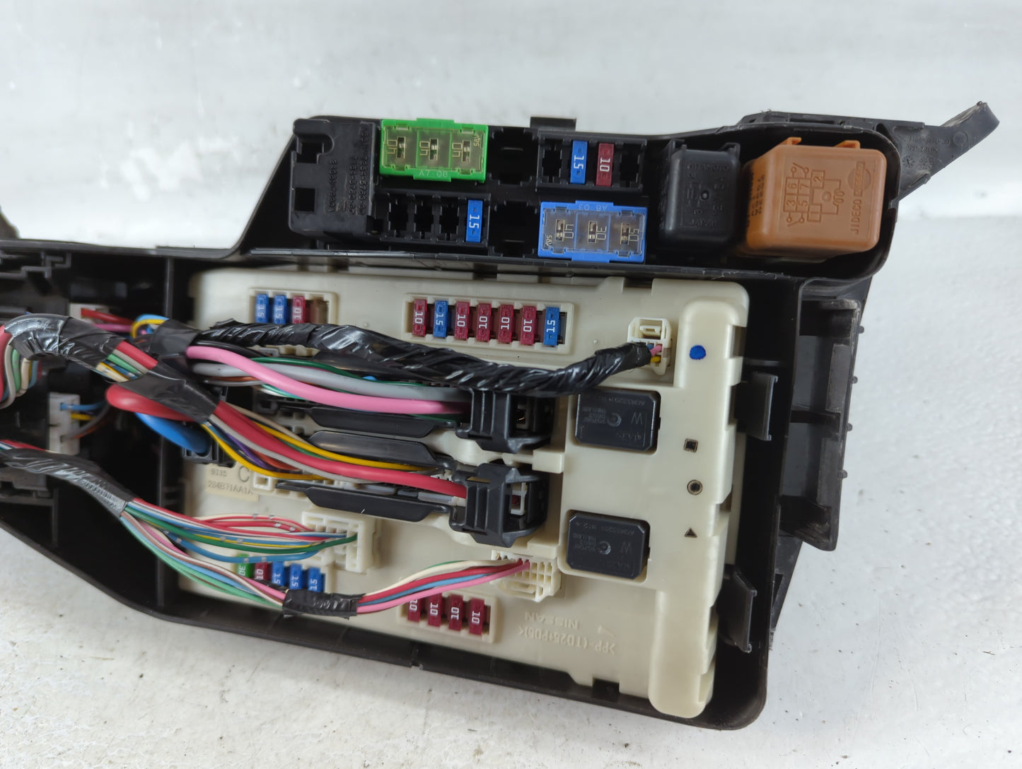 2008-2010 Nissan Altima Fusebox Fuse Box Panel Relay Module P/N:284B71AA1A Fits Fits 2008 2009 2010 OEM Used Auto Parts - Oe