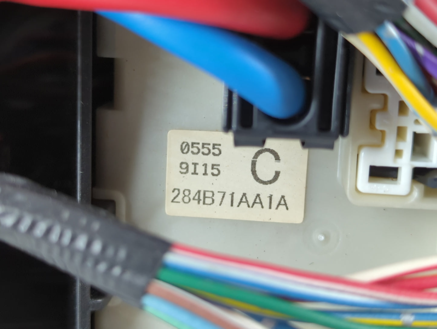 2008-2010 Nissan Altima Fusebox Fuse Box Panel Relay Module P/N:284B71AA1A Fits Fits 2008 2009 2010 OEM Used Auto Parts - Oe