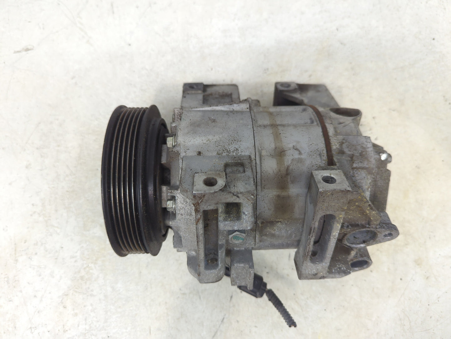 2007-2013 Nissan Altima Air Conditioning A/c Ac Compressor Oem - Oemusedautoparts1.com