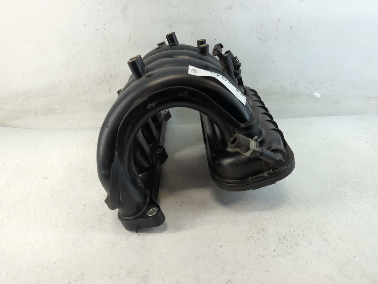 2007-2013 Nissan Altima Air Intake Manifold P/N:108120107 Fits Fits 2007 2008 2009 2010 2011 2012 2013 2014 2015 OEM Used Au