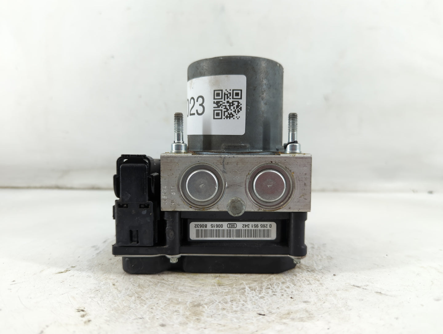 2010 Nissan Altima ABS Pump Control Module Replacement P/N:0 265 230 918 00 47660 ZX00A Fits OEM Used Auto Parts - Oemusedau