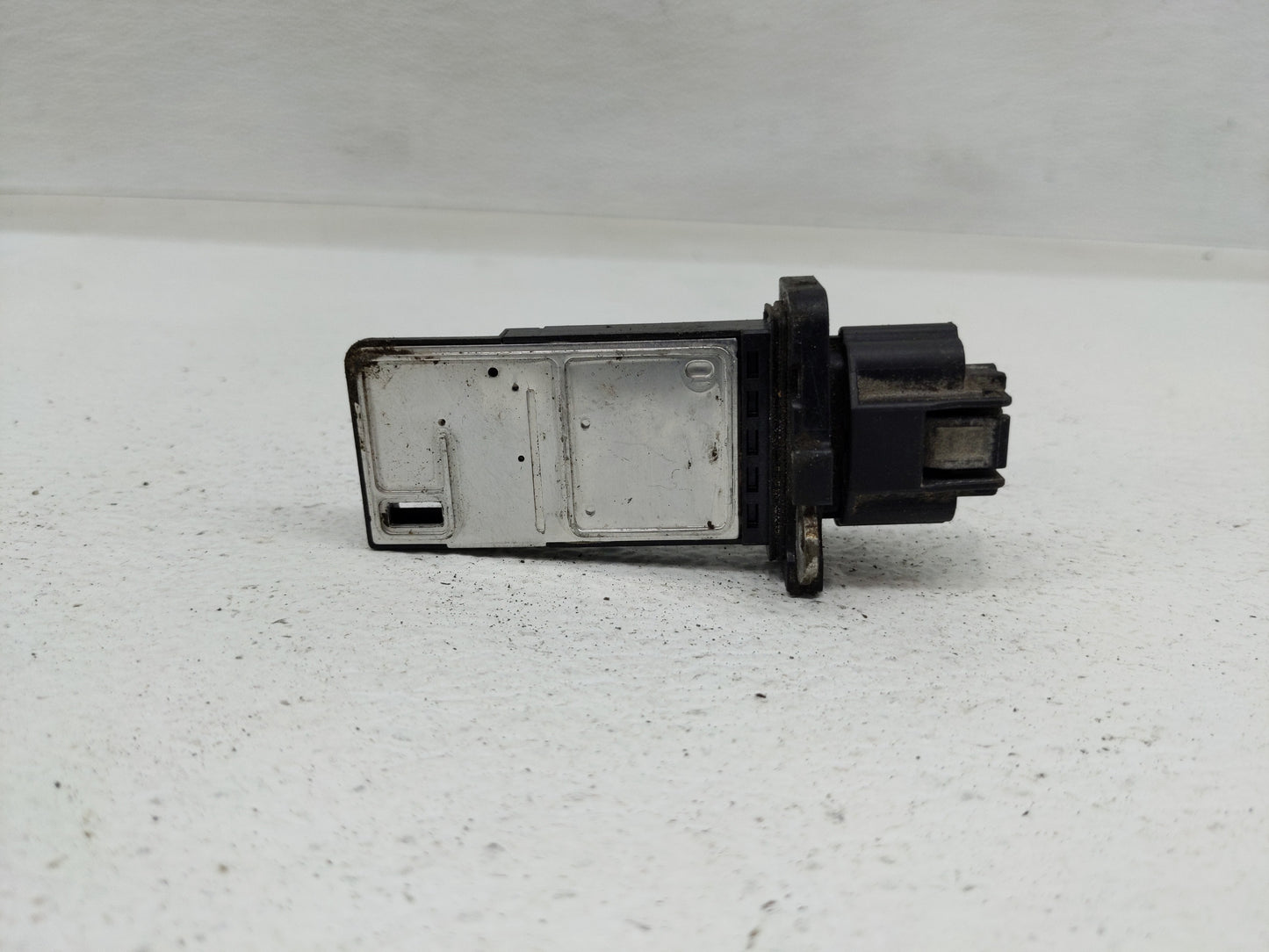 2005-2022 Nissan Armada Mass Air Flow Meter Maf - Oemusedautoparts1.com