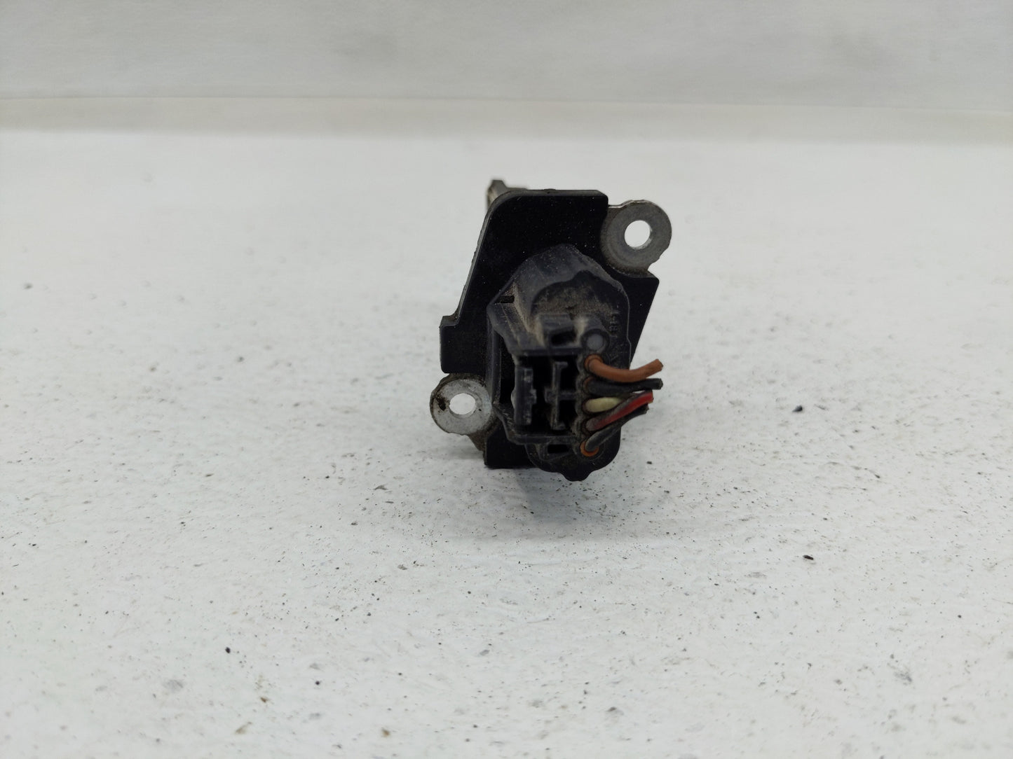 2005-2022 Nissan Armada Mass Air Flow Meter Maf - Oemusedautoparts1.com