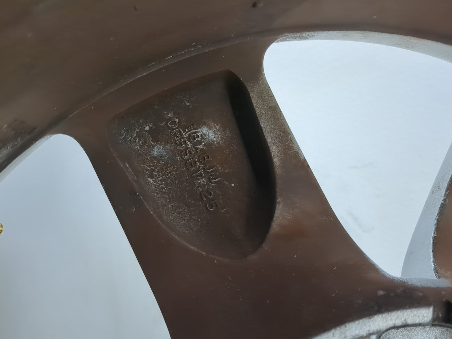 2008-2015 Nissan Armada Oem Wheel Rim 1275270 - Oemusedautoparts1.com