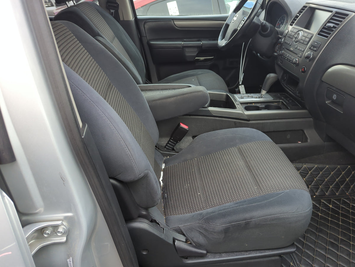 2010-2012 Nissan Armada Passenger Front Seat Oem - Oemusedautoparts1.com