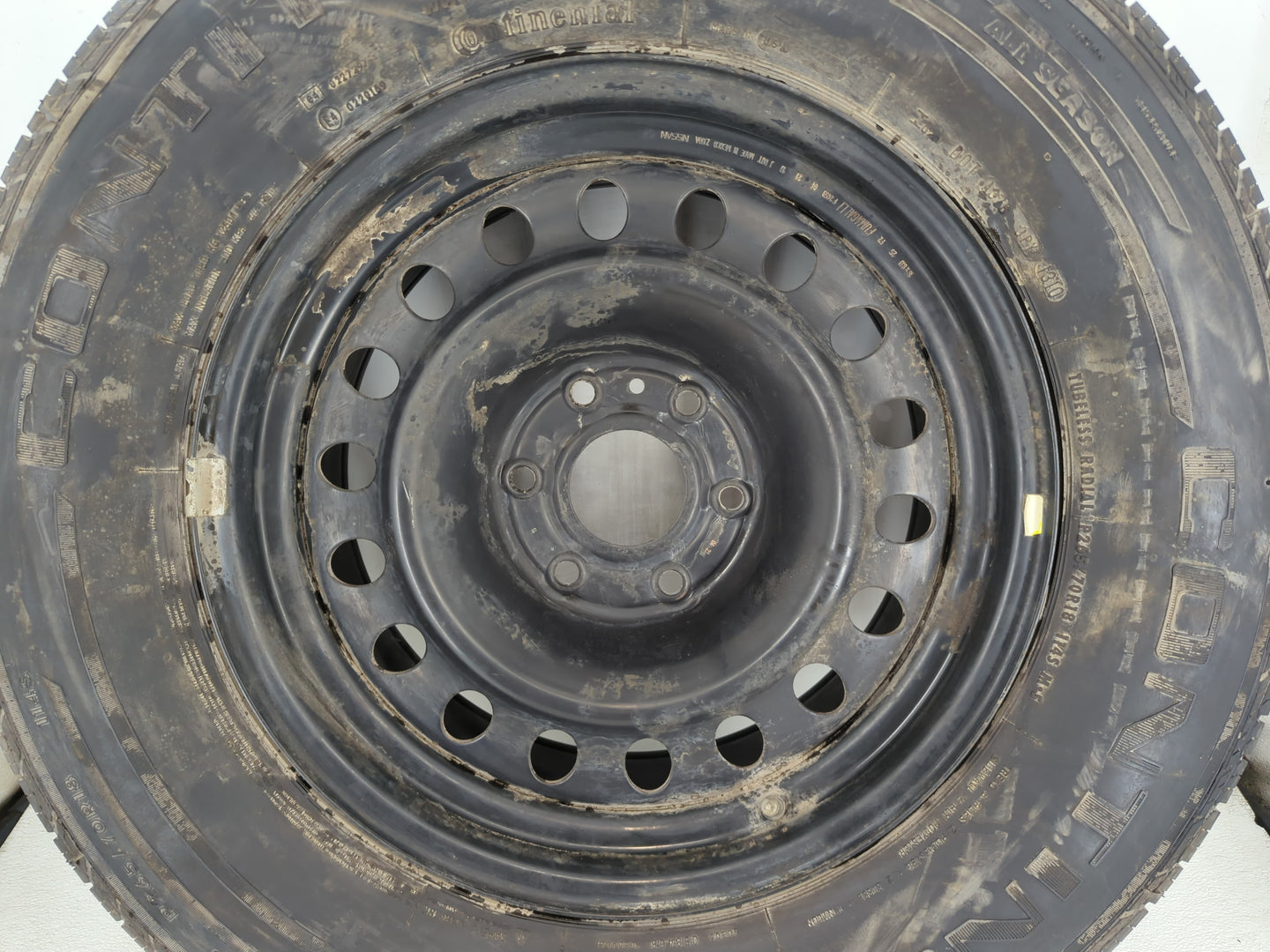 2007-2015 Nissan Armada Spare Donut Tire Wheel Rim Oem - Oemusedautoparts1.com