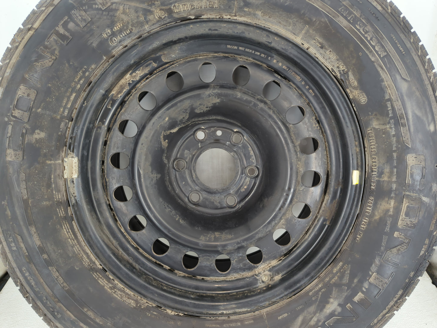 2007-2015 Nissan Armada Spare Donut Tire Wheel Rim Oem - Oemusedautoparts1.com