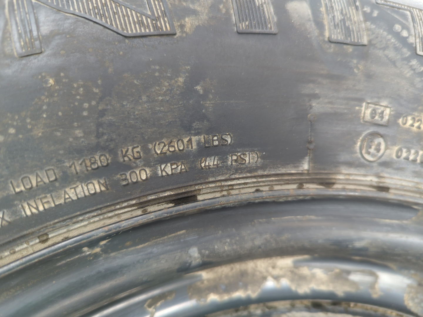 2007-2015 Nissan Armada Spare Donut Tire Wheel Rim Oem - Oemusedautoparts1.com