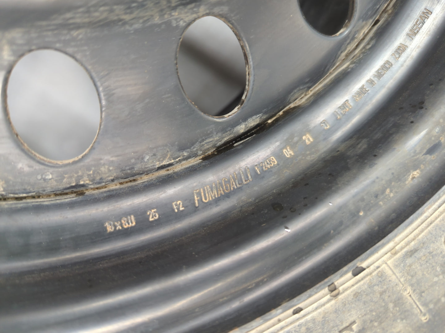 2007-2015 Nissan Armada Spare Donut Tire Wheel Rim Oem - Oemusedautoparts1.com